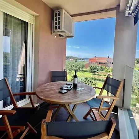 Apartman Tian Daire Pula