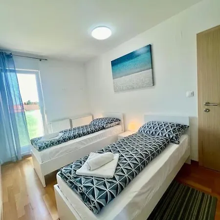 Apartman Tian Pula