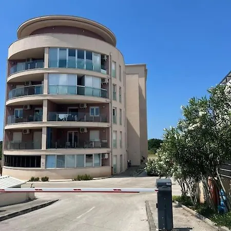 Apartman Tian Apartment *